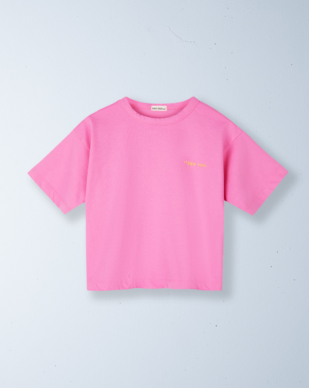 base tee | flamingo