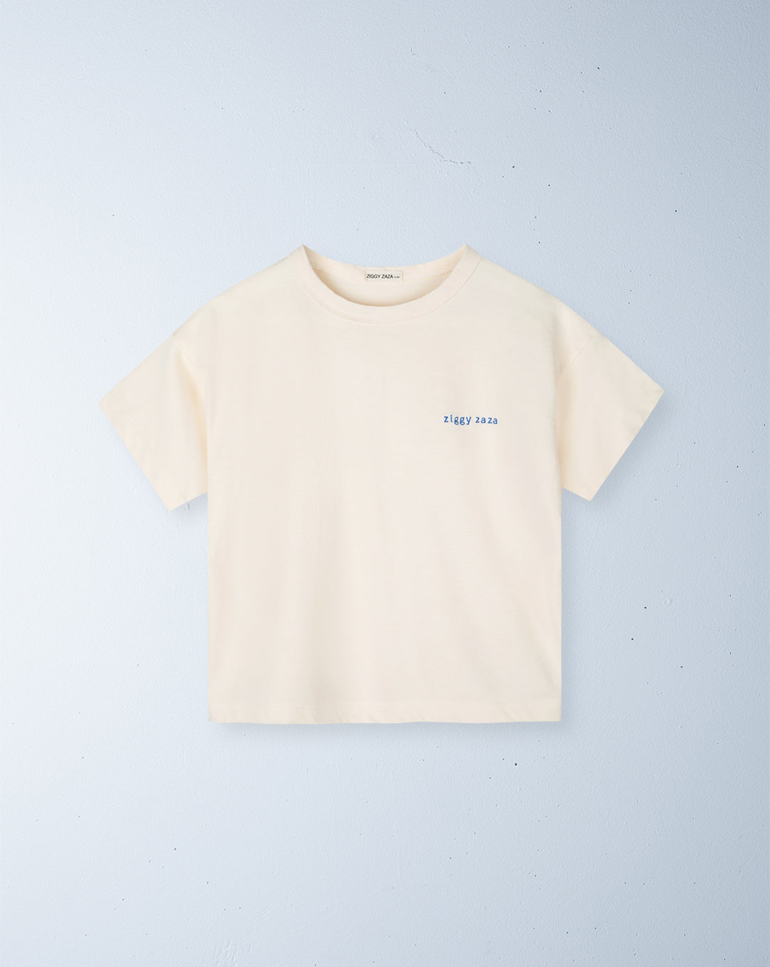 base tee | milk